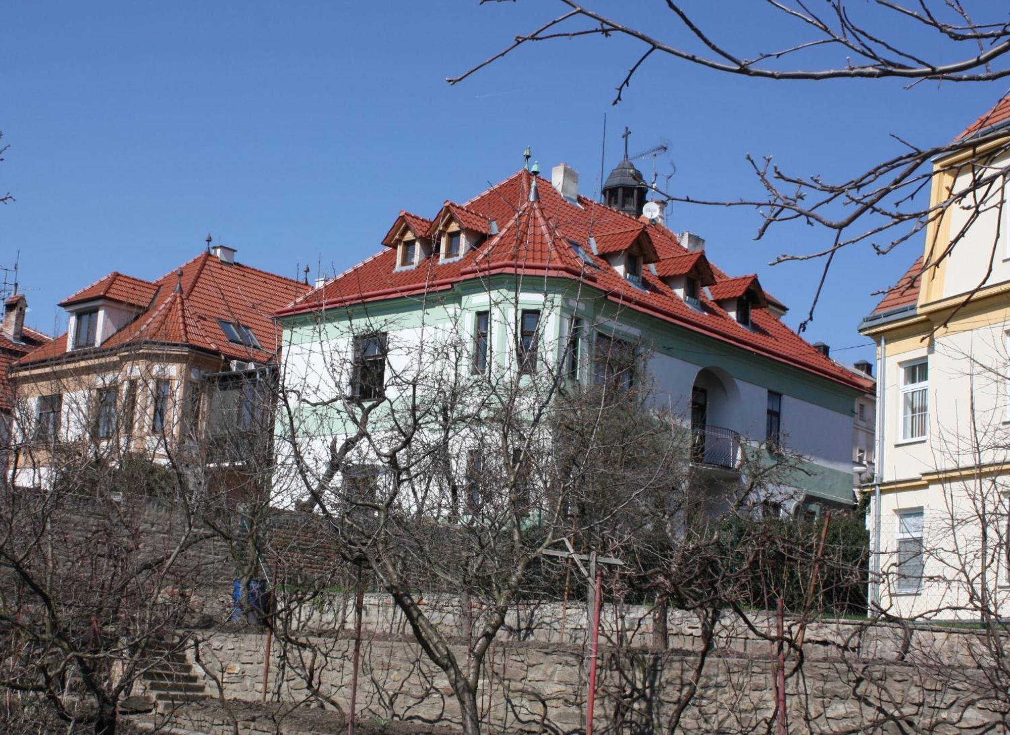 格兰特卢克斯兹诺伊莫住宿加早餐旅馆 外观 照片